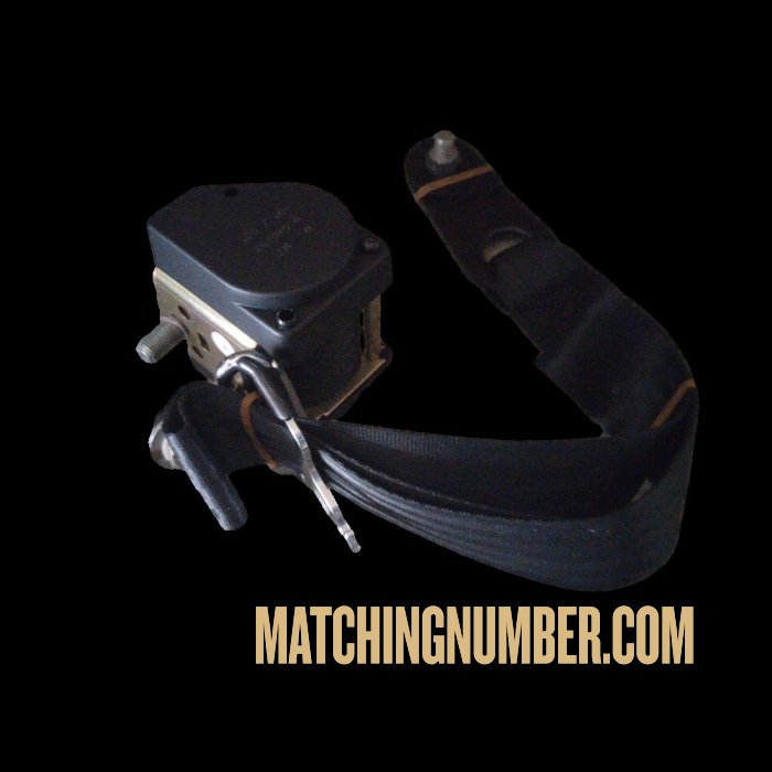 Alfa 33 seat belt