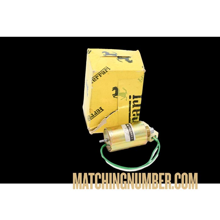 Electromagnetic fuel cap for Ferrari 355