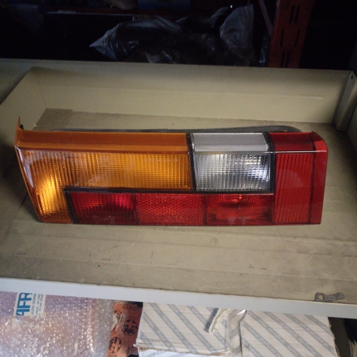 Left rear light
