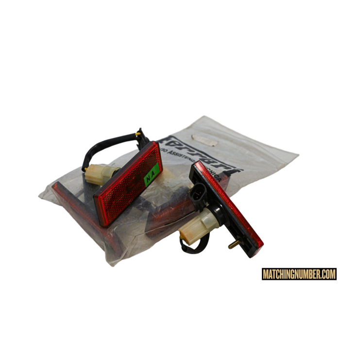 Indicatore di direzione laterale posteriore per Ferrari 348, 355, 360, 456, 512, 550 e 575