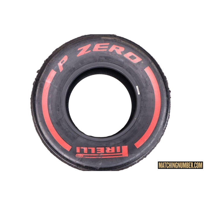 Formula 1 Tyres Pirelli P Zero Red / Soft Compound