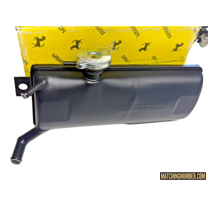 Serbatoio Testata Ferrari 246 Dino con Tappo Pressione Radiatore Ricambio Ferrari OEM
