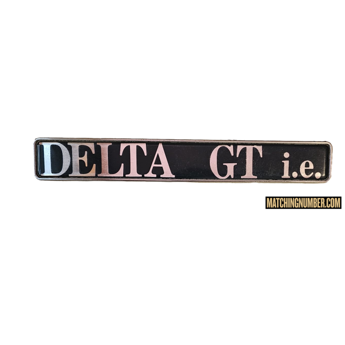 Trunk emblem 