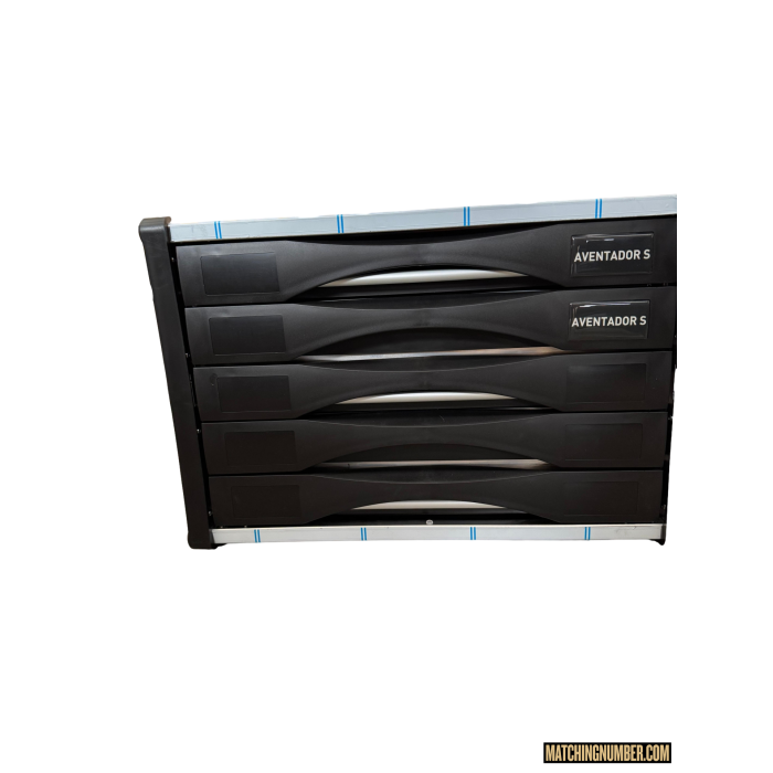 ToolBox Assistenza Lamborghini Aventador vuoto
